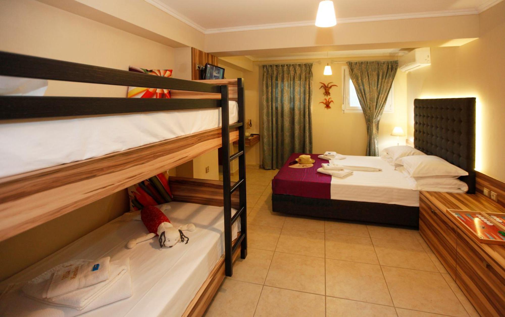 Mandani Villa Luxury Apartments ลีเมนาส ภายนอก รูปภาพ