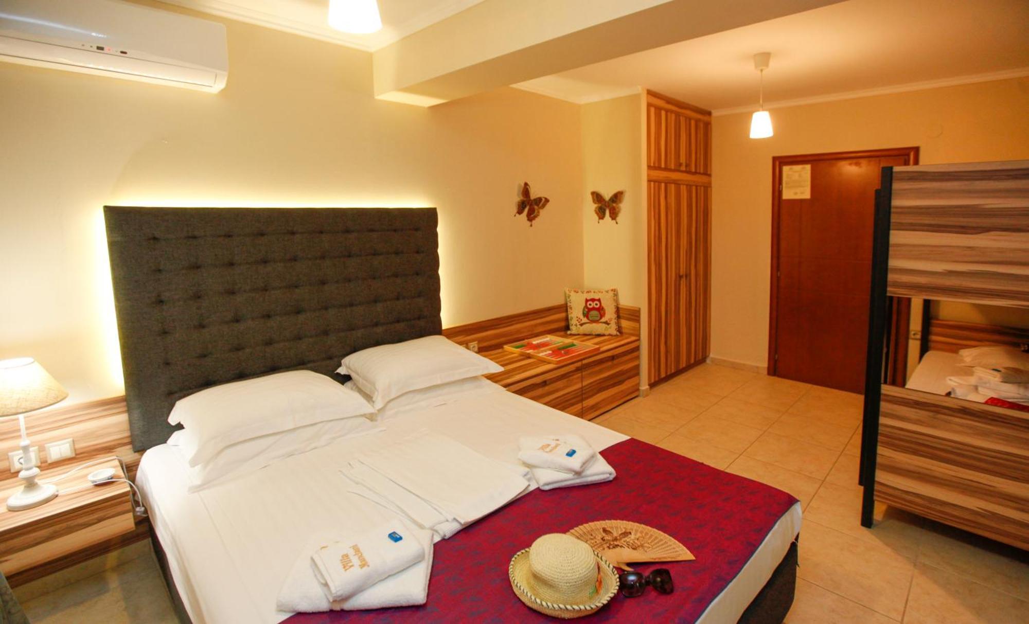 Mandani Villa Luxury Apartments ลีเมนาส ภายนอก รูปภาพ