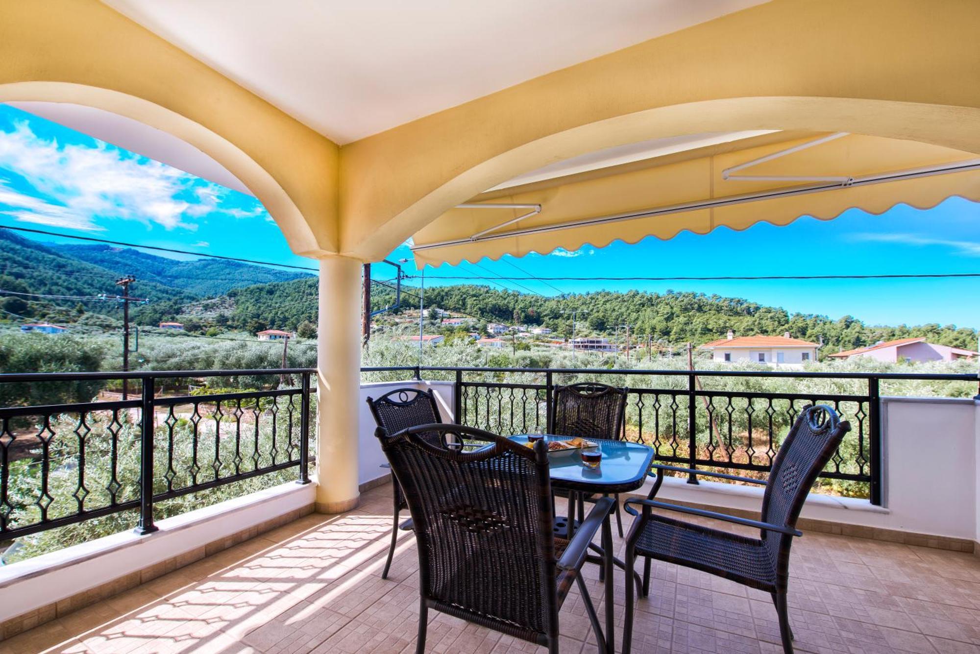 Mandani Villa Luxury Apartments ลีเมนาส ภายนอก รูปภาพ